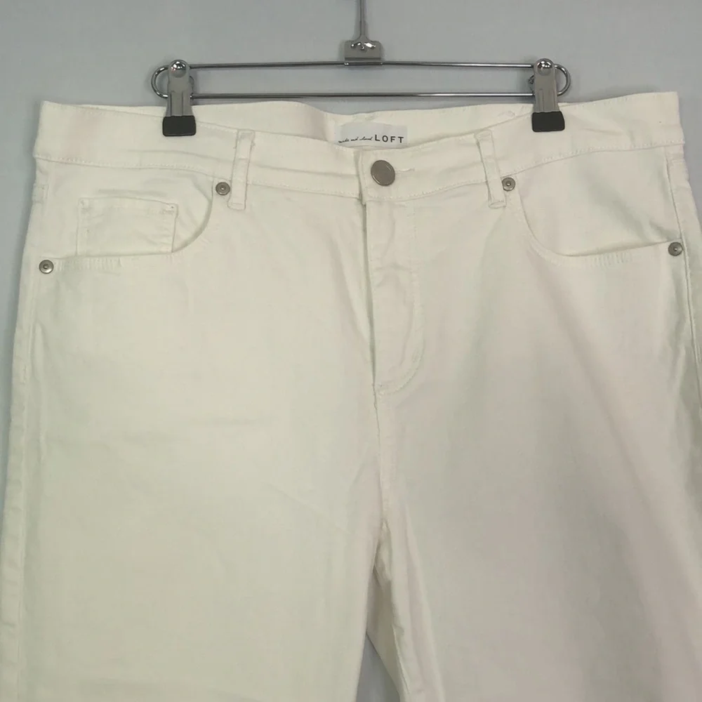 LOFT Made and Loved Modern Slim Pockets White Jean Size 32/14